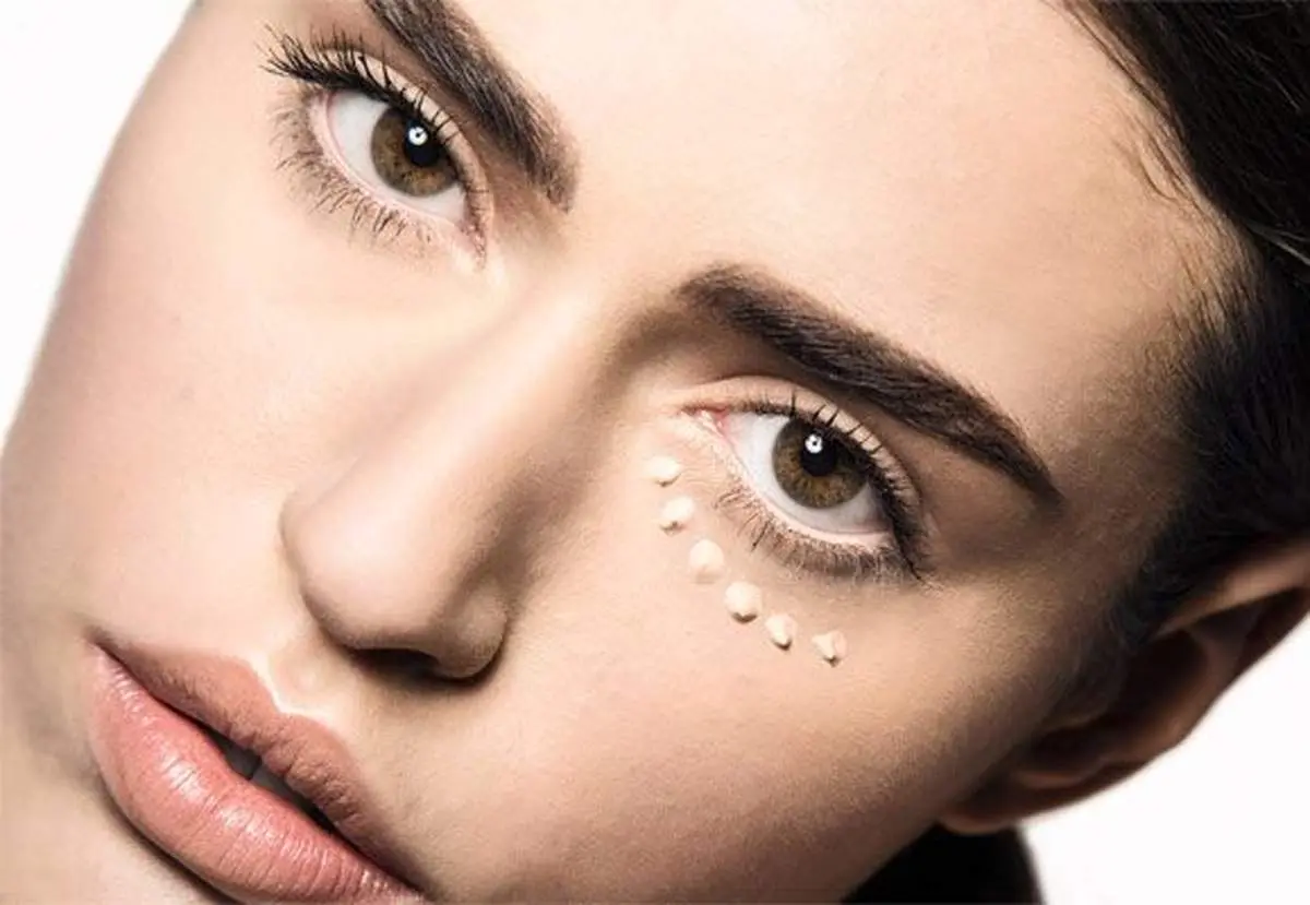 چگونه از کانسیلر برای جوان تر شدن صورت  استفاده کنیم ؟