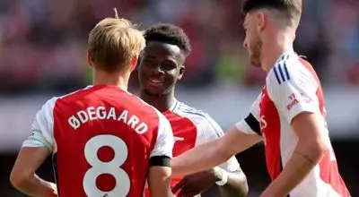  آرسنال ۳ - ساندرلند ۰/ شکار گربه‌های سیاه با آتش توپچی‌ها 