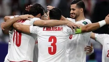 تصویری جالب از کوچک‌ترین هوادار تیم ملی ایران در ورزشگاه اجوکیشن سیتی