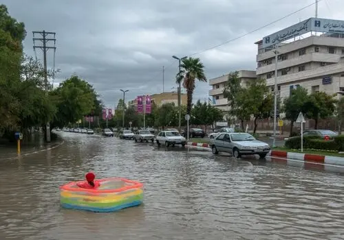 قایق سواری در دریاچه ارومیه+ تصاویر