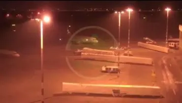 فیلم حضور مشکوک یک خودروی انگلیسی در لحظه ورود حاج قاسم به فرودگاه بغداد