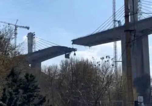 عکس واضح از موشکی که به پل B۱ کرج شلیک شد