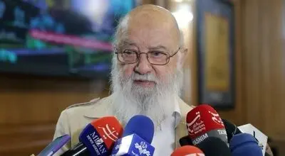 تابلوهای پناهگاه مقابل ایستگاه‌های مترو نصب می‌شود؛ مترو و BRT رایگان ماند