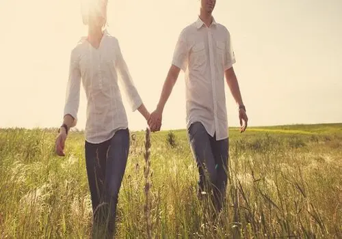 آموزش کاشت سبزه تخم شربتی برای عید نوروز