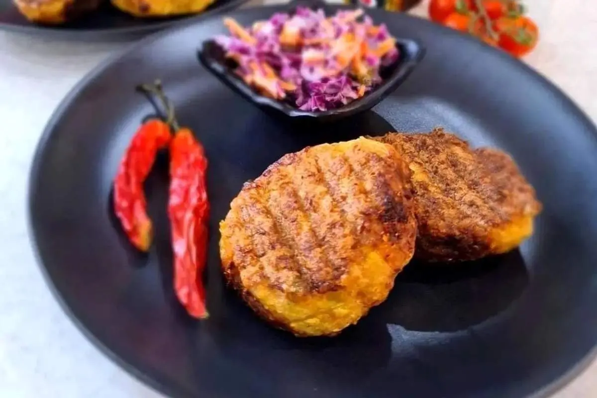 طرز تهیه باکوان مرغ و سبزیجات اندونزی
