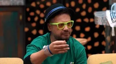 وقتی علی صادقی فقط یک شعر مجاز بلد است/ویدیو 