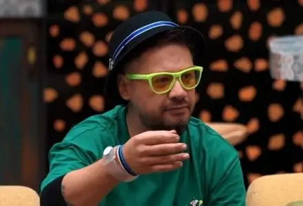 وقتی علی صادقی فقط یک شعر مجاز بلد است/ویدیو 