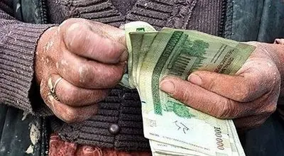 فاصله معنادار میان حقوق و خط فقر در ایران؛ درآمدها چقدر است؟