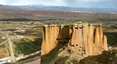 وقتی کوه‌ها هم از دست حفاران در امان نیستند//چه کسی پاسخگوی این معضل در میراث کشور است؟

