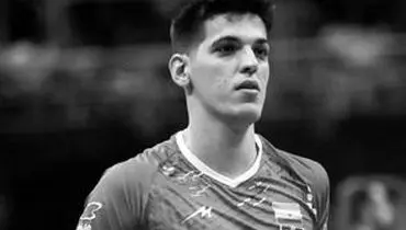 صحنه‌ای احساسی برای صابر کاظمی در ورودی فدراسیون والیبال/ویدیو 