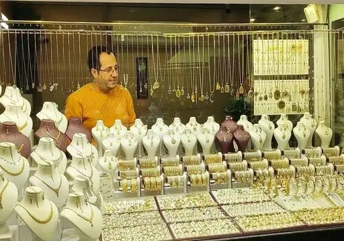 کوه کلنگ گزلا را بشناسید؛ کوهی در نزدیکی نطنز که در کانون توجه قرار گرفت