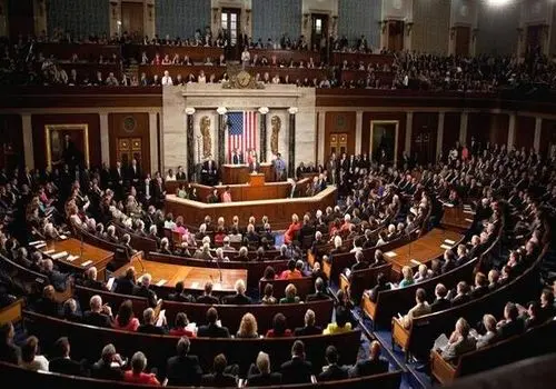 سنای آمریکا بار دیگر به ادامه جنگ با ایران رای داد