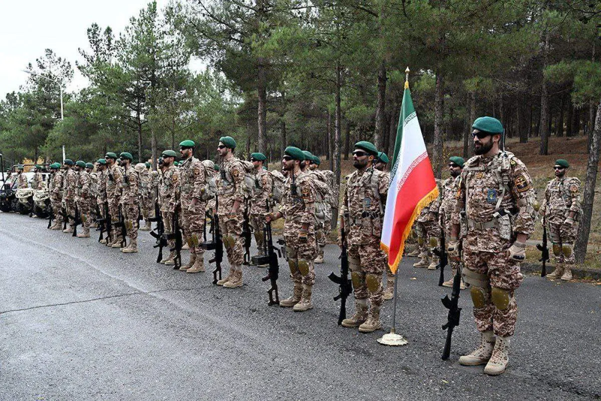 سان دیدن فرماندهان ارشد ایران و آذربایجان+ فیلم