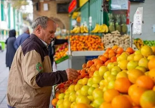 قیمت روز میوه و تره‌بار در تهران | نرخ انواع محصولات تازه در ۱۳ آبان ۱۴۰۴ اعلام شد