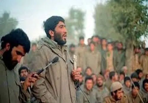 صدای کمتر شنیده شده شهید احمد کاظمى هنگام ورود رزمندگان به خرمشهر/  ‌"آقا میگم من تو شهرم"