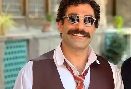 ویدئوی جالب از آرایشگری حمید صفت در پشت صحنه سریال بامدادخمار  + فیلم