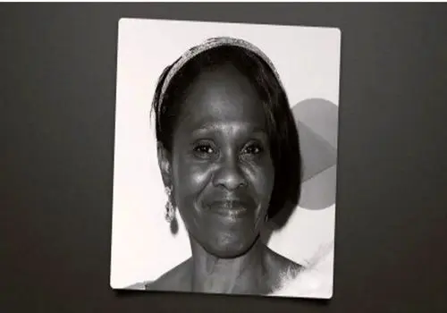 بازیگر محبوب تلویزیون پس از نبردی سخت با سرطان درگذشت