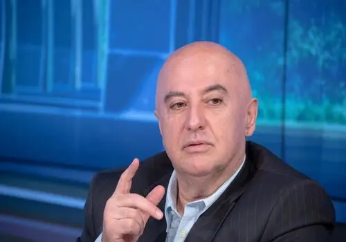 همتی شکست آمریکا با فشار حداکثری علیه ایران + عکس