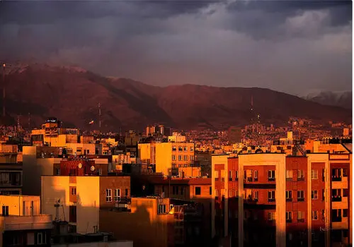 قیمت مسکن به سرعت در حال سقوط است