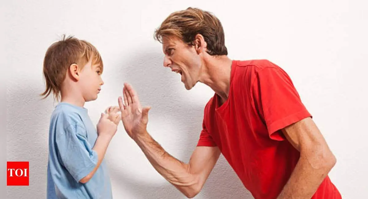 چرا فریاد زدن مثل تنبیه بدنی عمل می‌کند؟
