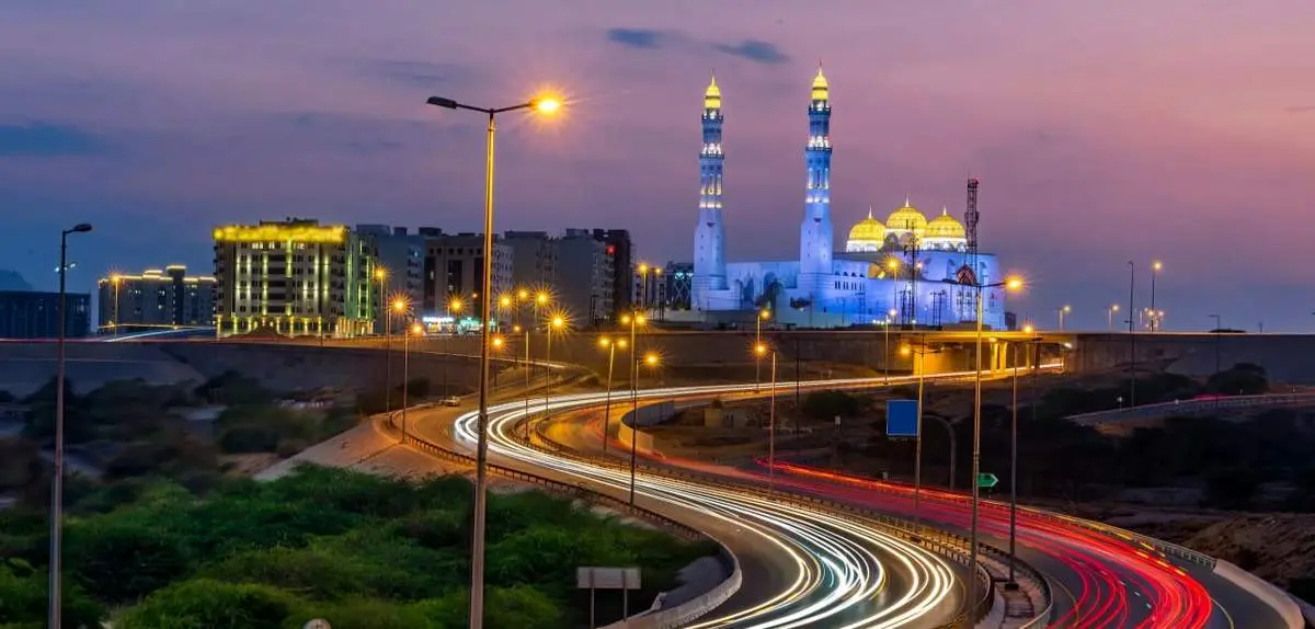 اقتصاد عمان؛ مسیر جدیدی به سوی تنوع و پایداری