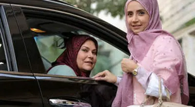 ضیافت لاکچری و جذاب شبنم قلی‌خانی ، بازیگر آنام برای شب یلدا+عکس و فیلم 