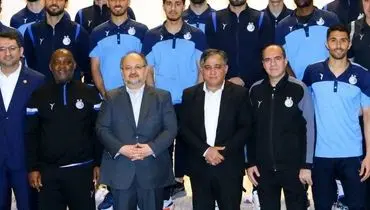 محمد شریعتمداری در آستانه ترک هلدینگ خلیج فارس؛ آینده استقلال در هاله‌ای از ابهام