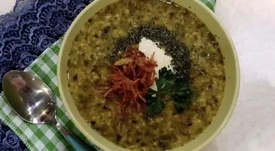 روش تهیه آش ماش گرم و لذیذ برای روزهای برفی