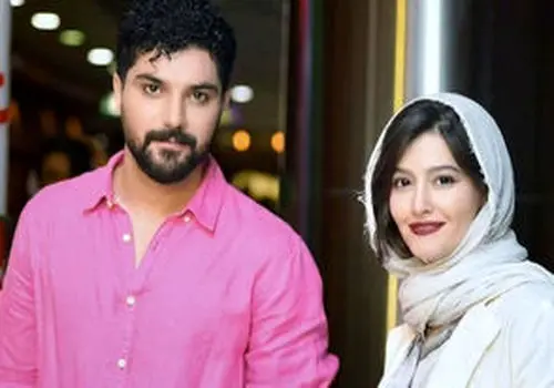 قاب توجه‌برانگیز از سینا و پردیس در یک مراسم هنری