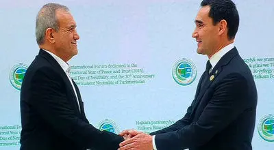 پزشکیان: روابط صمیمانه و پایدار نیازمند اعتماد مشترک است