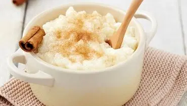 طرز تهیه پودینگ برنج فرانسوی با عطر عصاره وانیل

