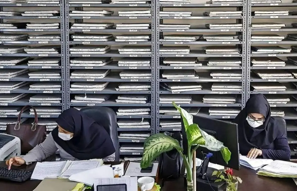 گام تازه دولت در ساماندهی نیروهای شرکتی؛ جزئیات تغییرات قانون مدیریت خدمات کشوری