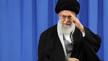 مردم تصاویر رهبر معظم انقلاب را در کنار تصویر سردار سلیمانی و امام خمینی(ره) برافراشتند+فیلم