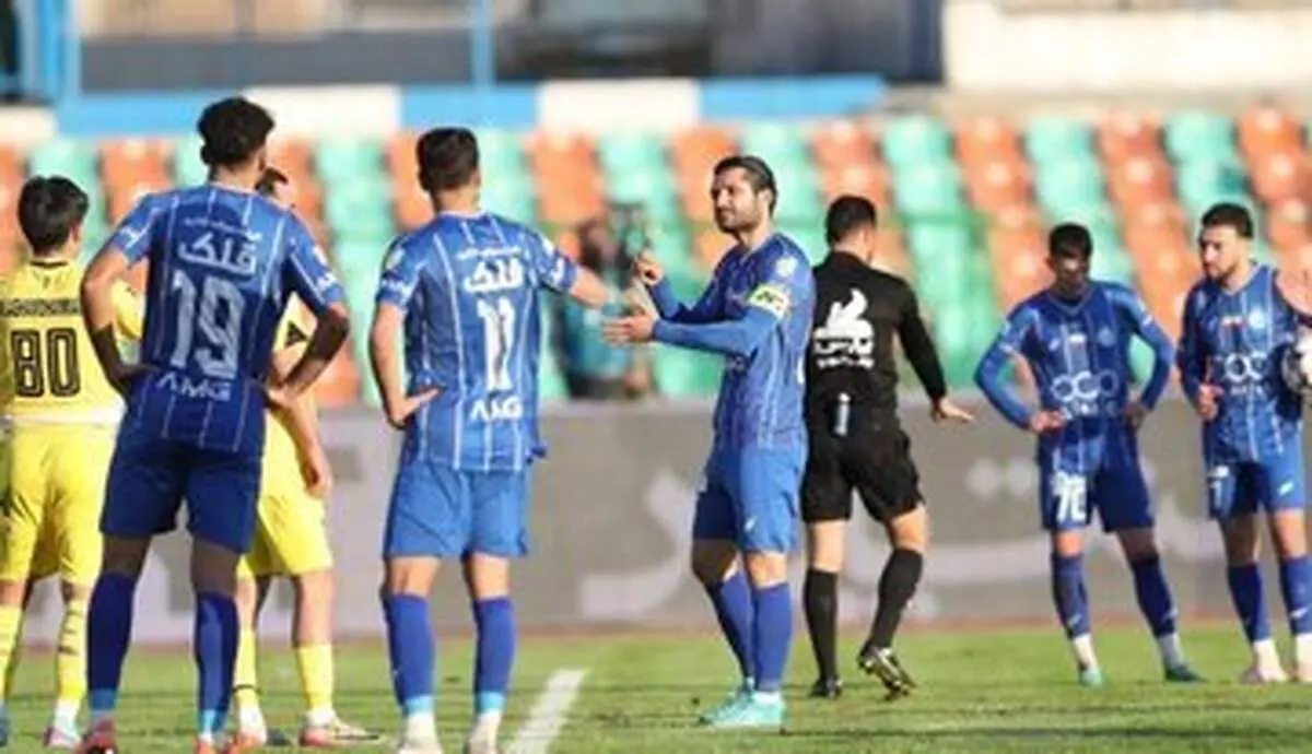 انتقال جنجالی از پرسپولیس به نیمکت استقلال