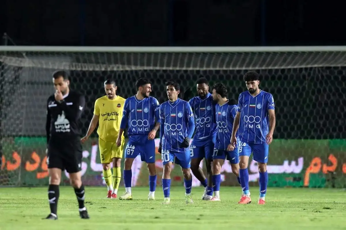 واسطه‌های مرموز در اطراف استقلال چه کار داشتند؟ | ساپینتو دلال‌ها را نقره داغ کرد