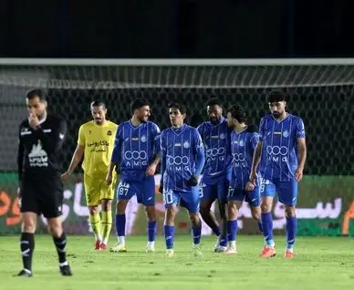  استقلال ۰ - الحسین ۱/ شلیک ناگهانی دیوار آبی‌ را شکست؛ VAR و ابولیلا علیه ساپینتو سد شدند 