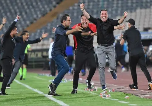 خط قرمز اوسمار روی نام ۶ پرسپولیسی