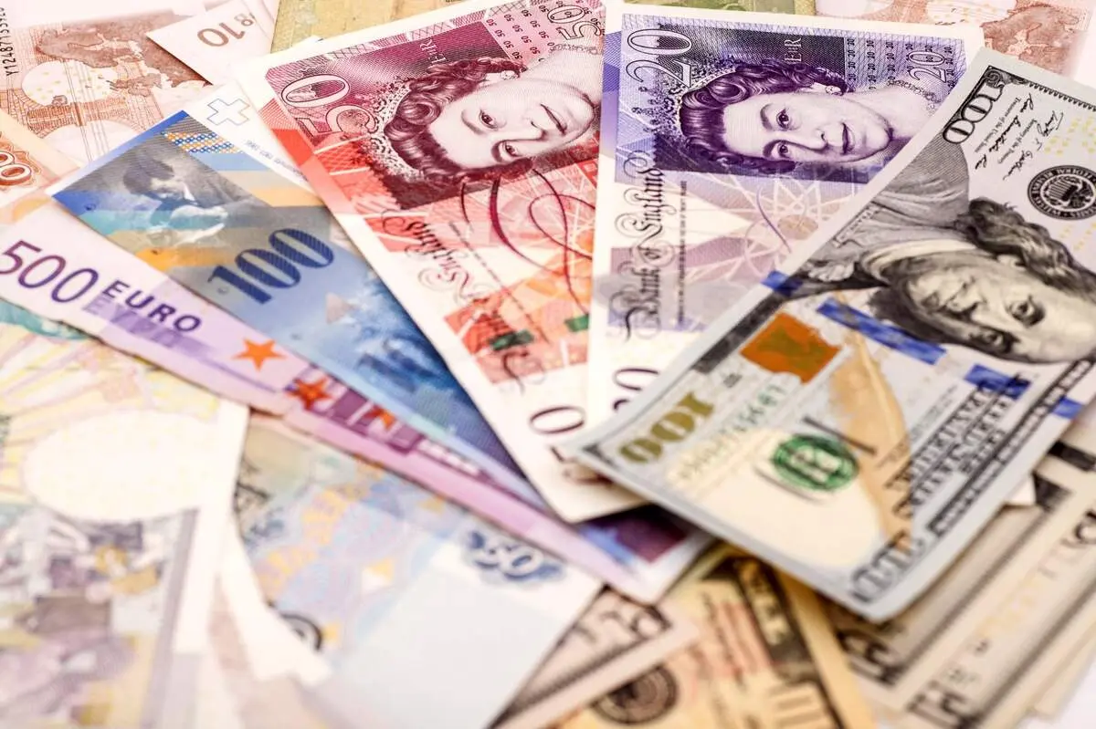 آخرین قیمت دلار، یورو و ارزهای مهم در بازار امروز یکشنبه ۱۴ تیر +جدول
