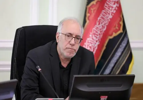 واکنش رئیس بانک مرکزی به افزایش قیمت ارز؛ این نرخ زودگذر است!+ فیلم