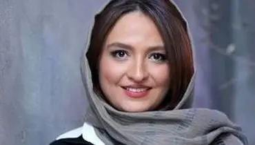 ظاهر جذاب گلاره عباسی در یک نشست کتابخوانی