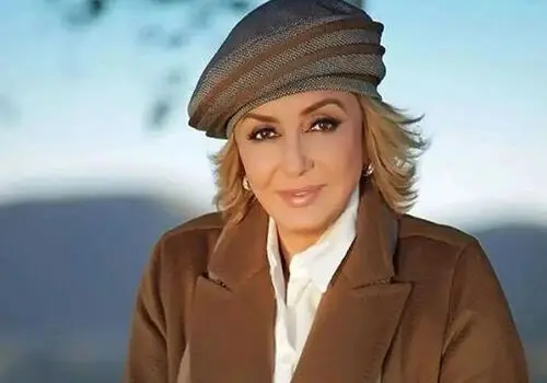 رونمایی از شباهت خیره کننده؛ گوگوش و خواهر کوچکتر در کنار هم + عکس جدید 
