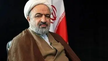 حمله تند رسایی به ظریف: او فقط انگلیسی خوب حرف می‌زند!
