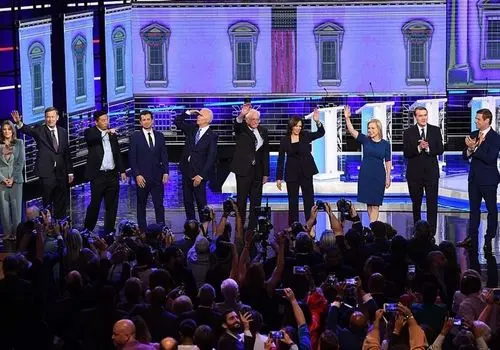 عکس: پنجره‌ای به گذشته؛ عاقبت وطن فروشی