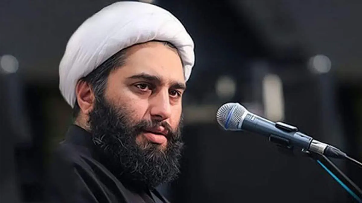  تصویری از حضور حامد کاشانی در حسینیه امام خمینی(ره)