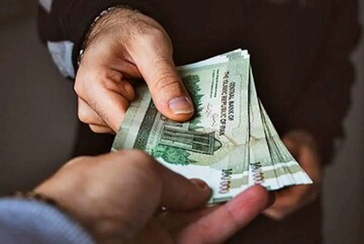 ماجرای فیش حقوقی ۹۵ میلیونی چه بود؟
