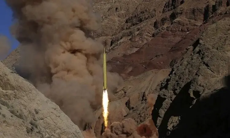  لحظه پرتاب موشک فوق سنگین سپاه به سمت اراضی اشغالی + فیلم
