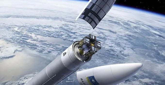 سه ماهواره ایرانی در چه مداری قرار گرفتند؟

