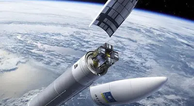 سه ماهواره ایرانی در چه مداری قرار گرفتند؟

