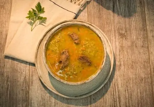 رفع یبوست با مصرف این میوه