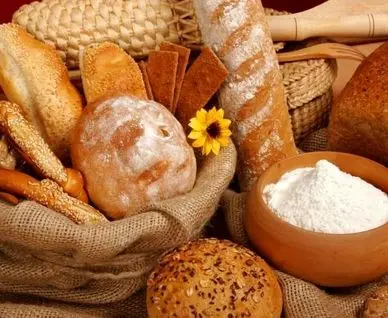 تورم نان و غلات به مرز ۱۰۰درصد رسید؛ سفره دهکهای پایین کوچکتر از همیشه